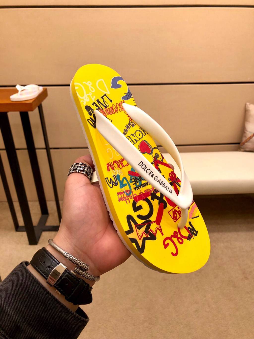 D*G slippers